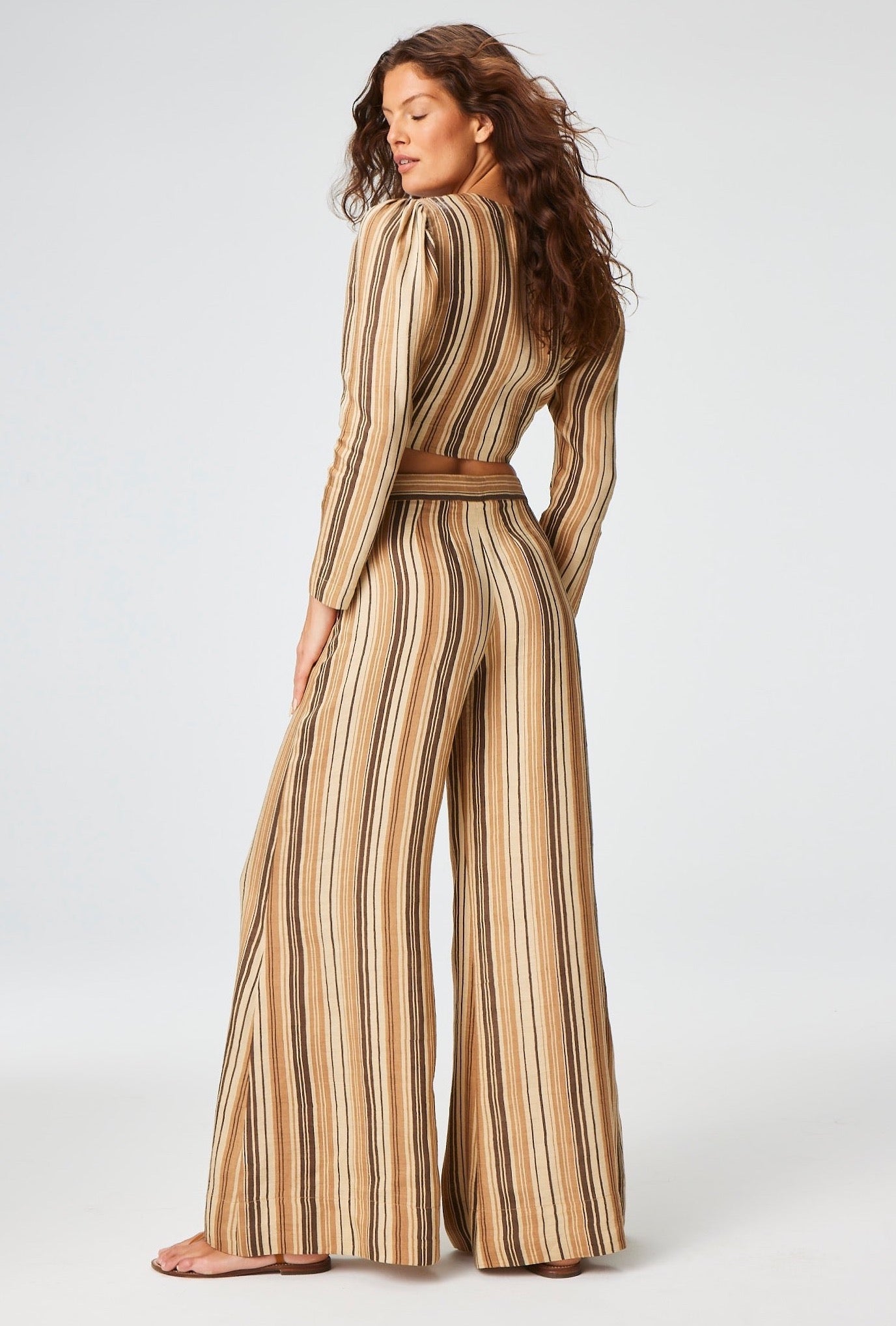 THE LOW-WAIST WIDE LEG PANT in SAND STRIPED LINEN