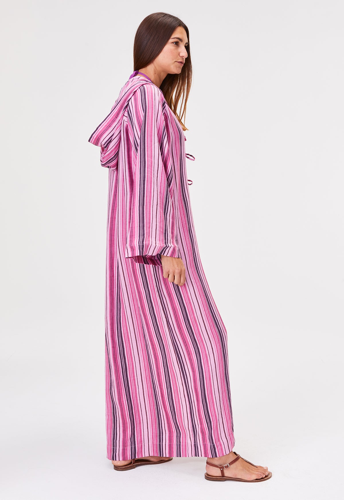 THE BEACH CAPE in RASPBERRY STRIPED LINEN