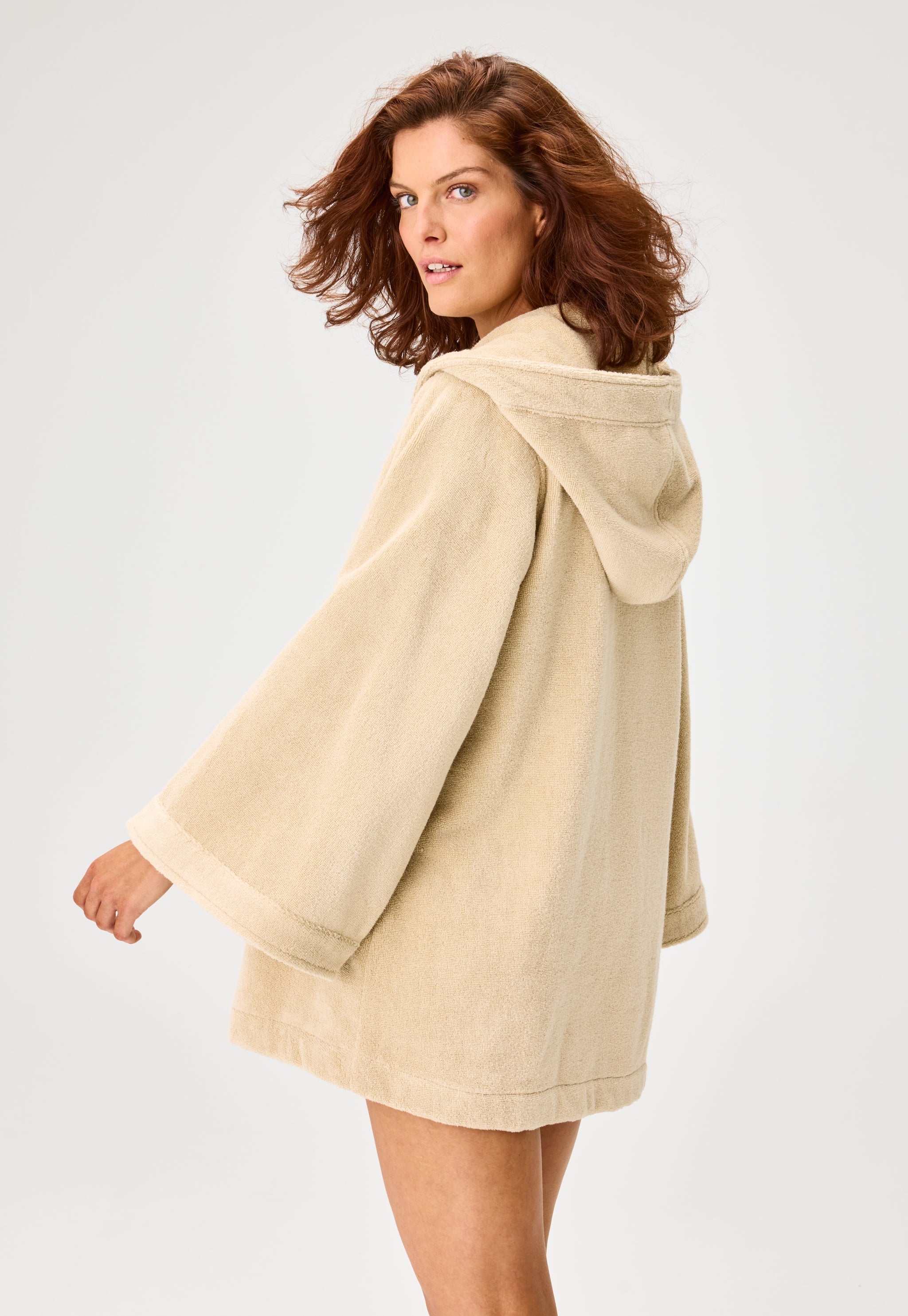 THE BEACH CAPE MINI in SAND TERRY CLOTH