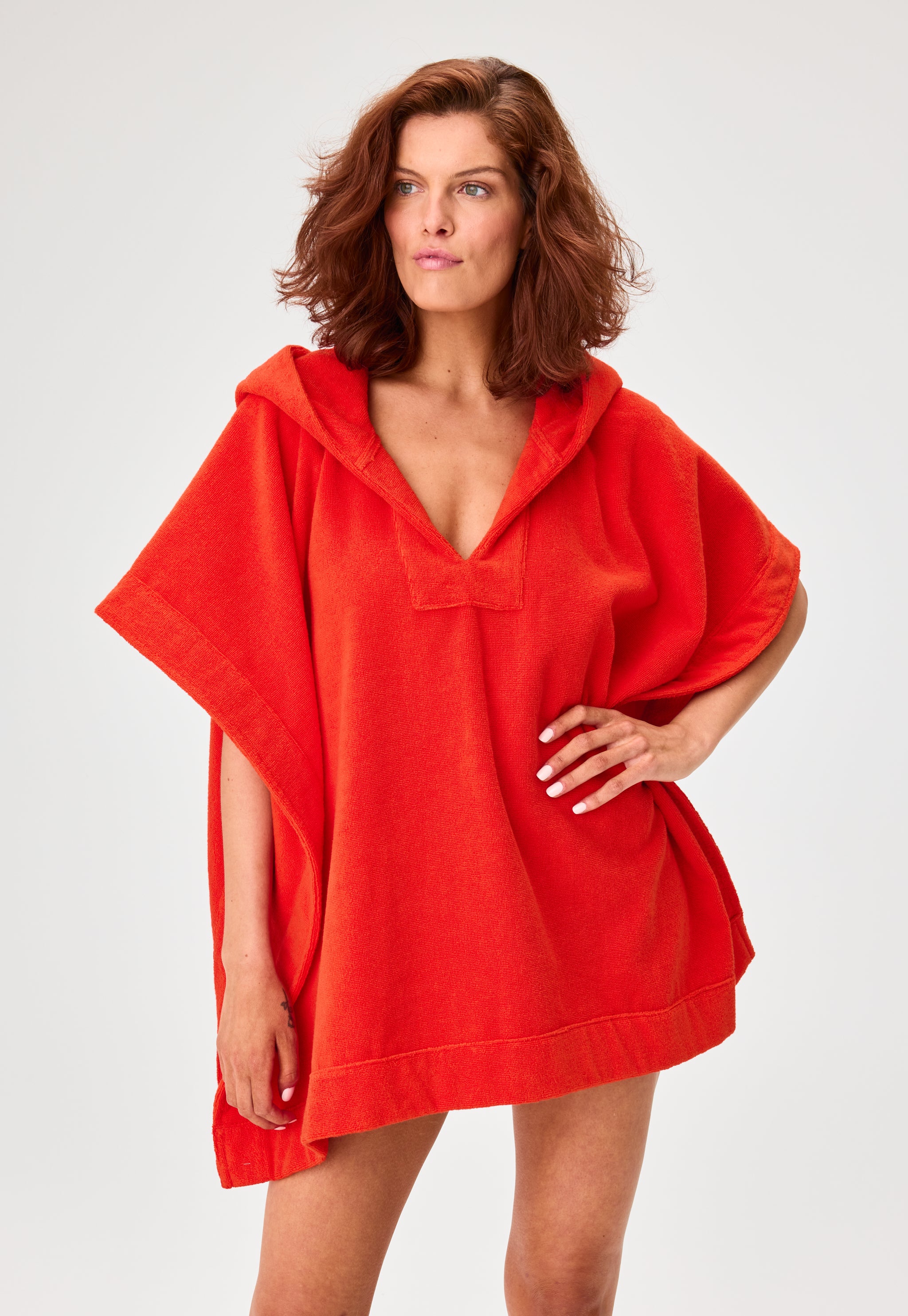 THE BEACH PONCHO in TOMATO TERRY CLOTH