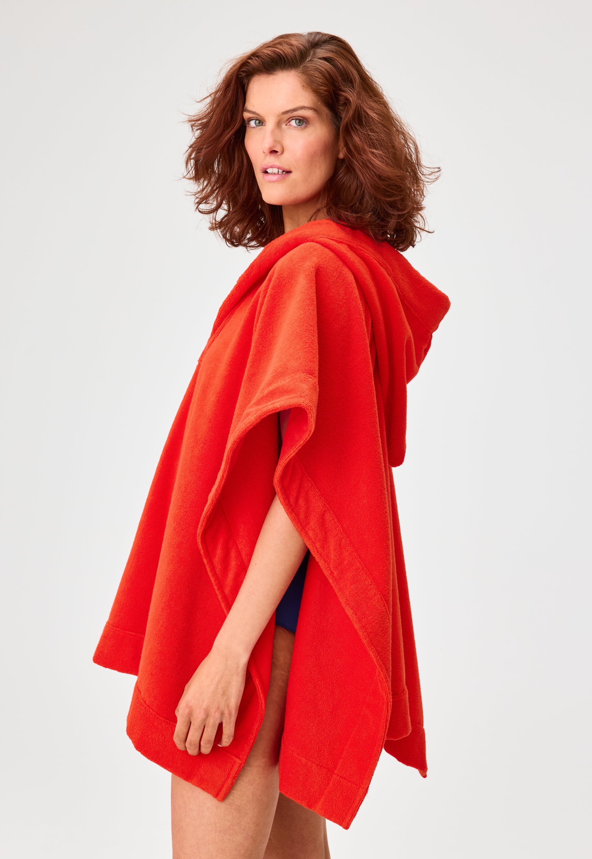 THE BEACH PONCHO in TOMATO TERRY CLOTH
