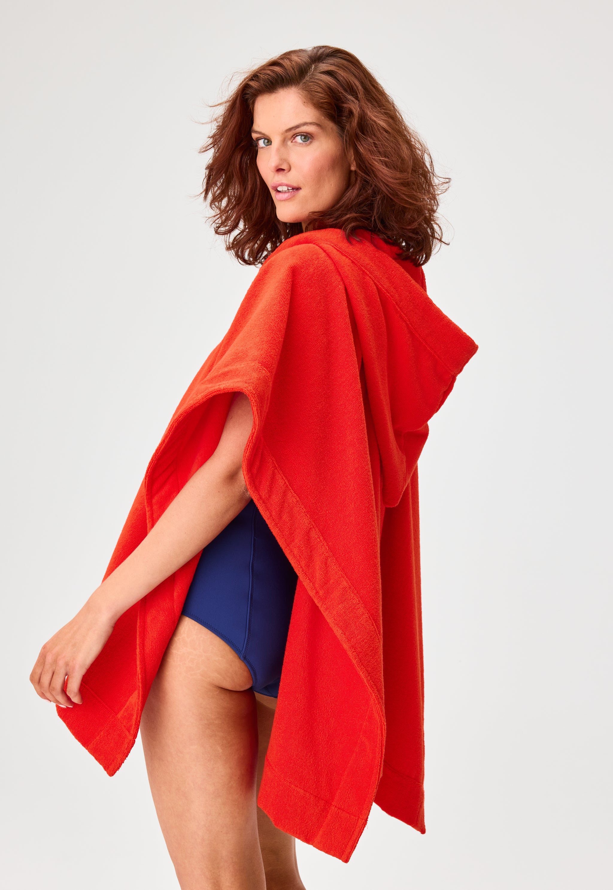 THE BEACH PONCHO in TOMATO TERRY CLOTH