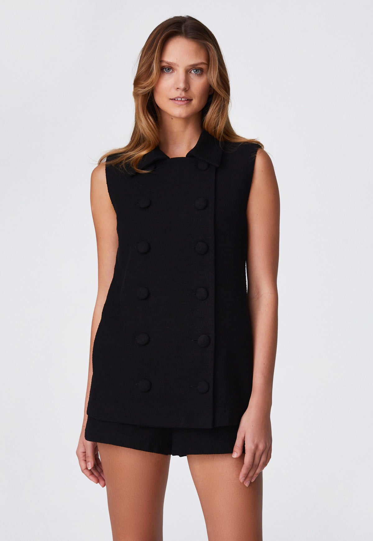 THE DOUBLE BREASTED SLEEVELESS JACKET in BLACK TEXTURED COTTON