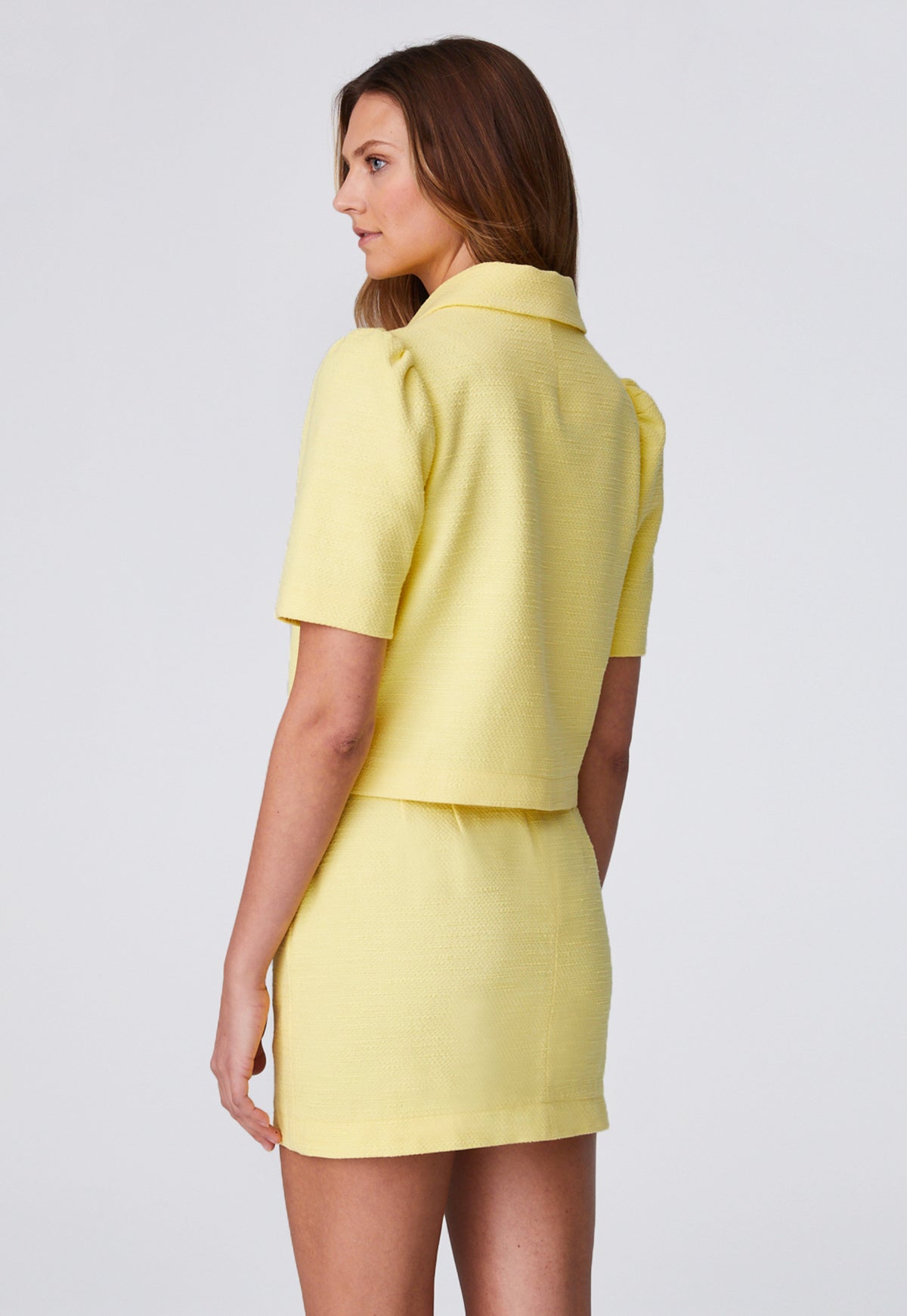 THE PUFF SLEEVE JACKET in LEMON TEXTURED COTTON