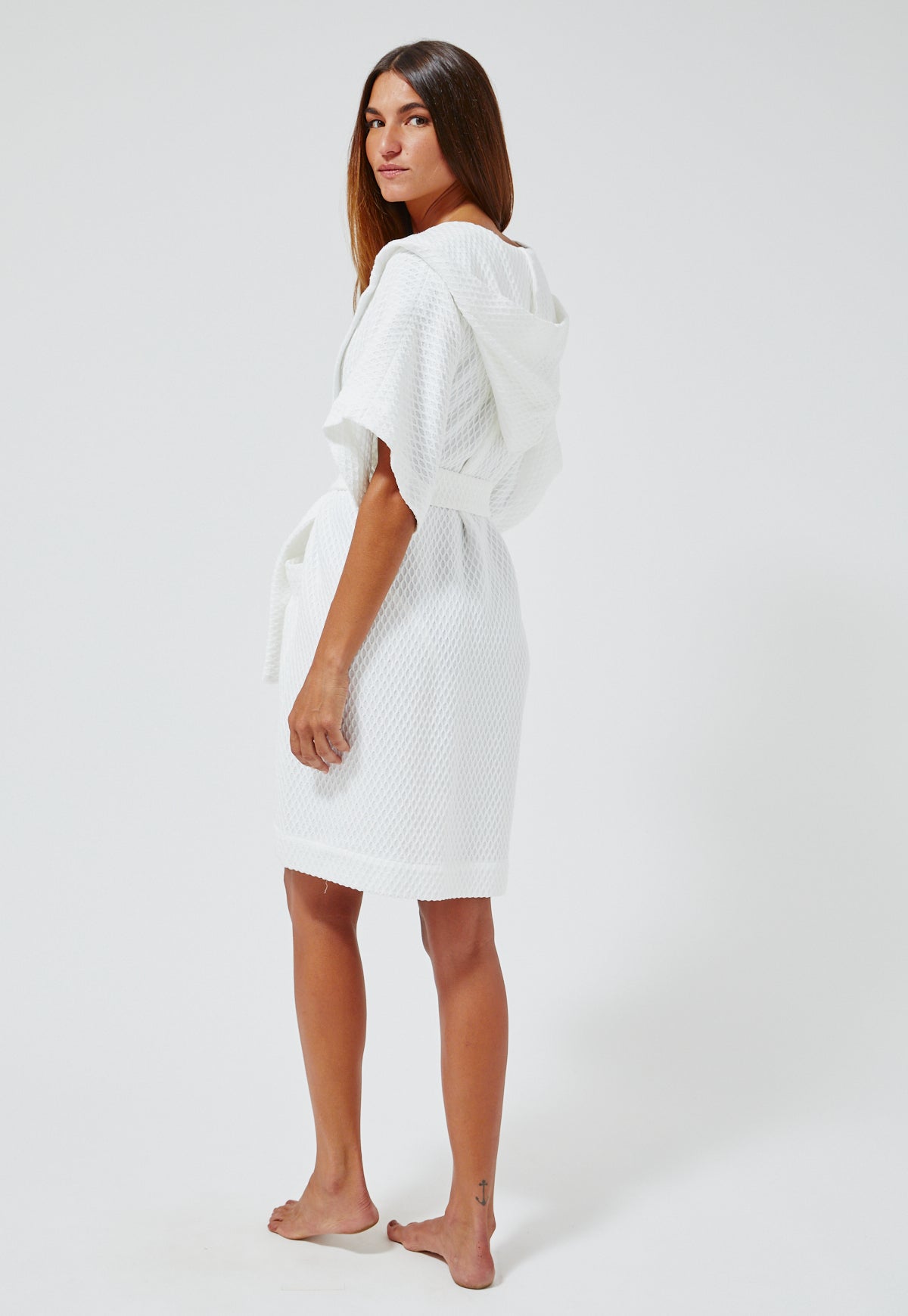 THE DRESSING GOWN MINI in WHITE HONEYCOMB PIQUE