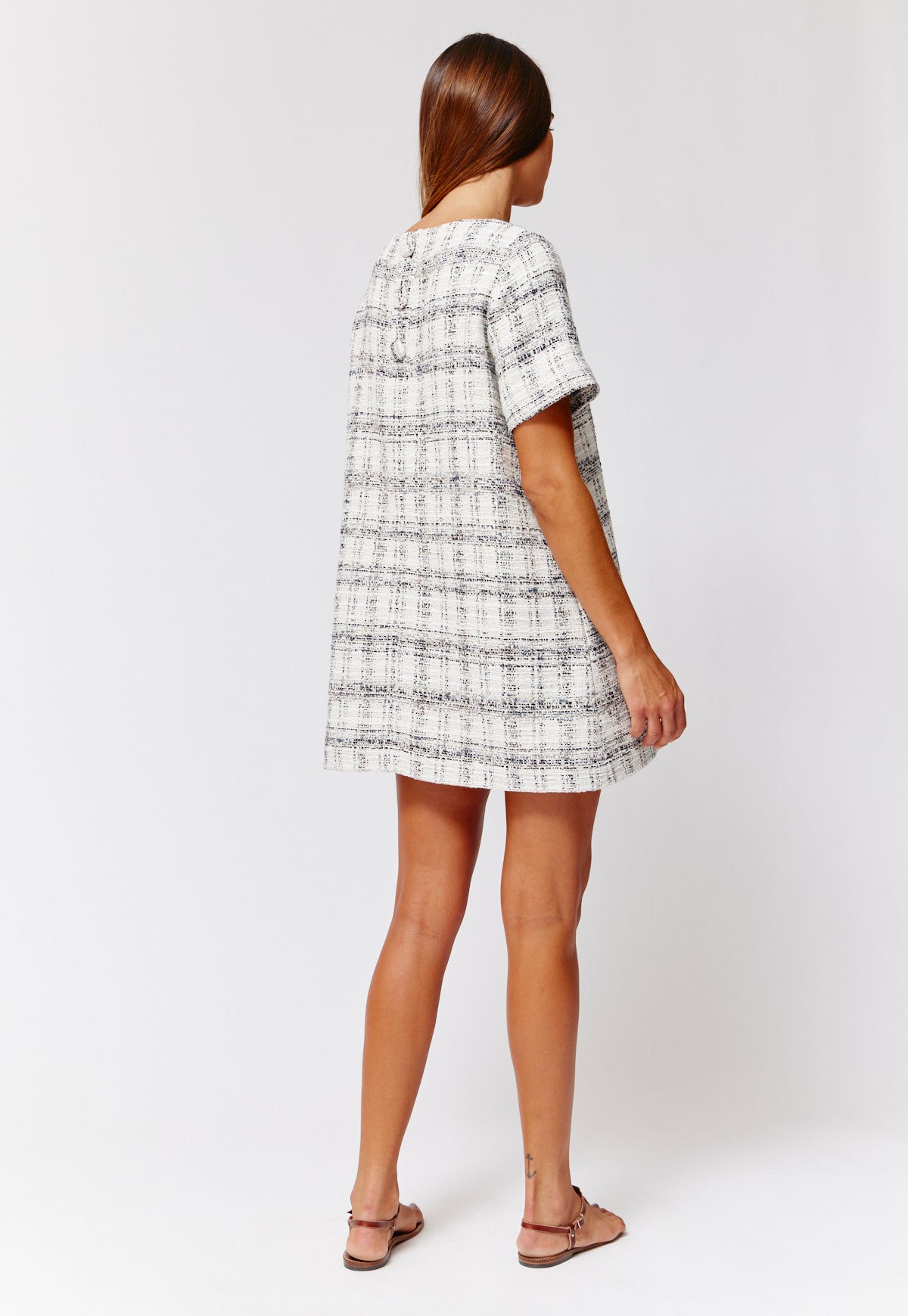THE T-SHIRT DRESS in in BLACK & WHITE TWEED