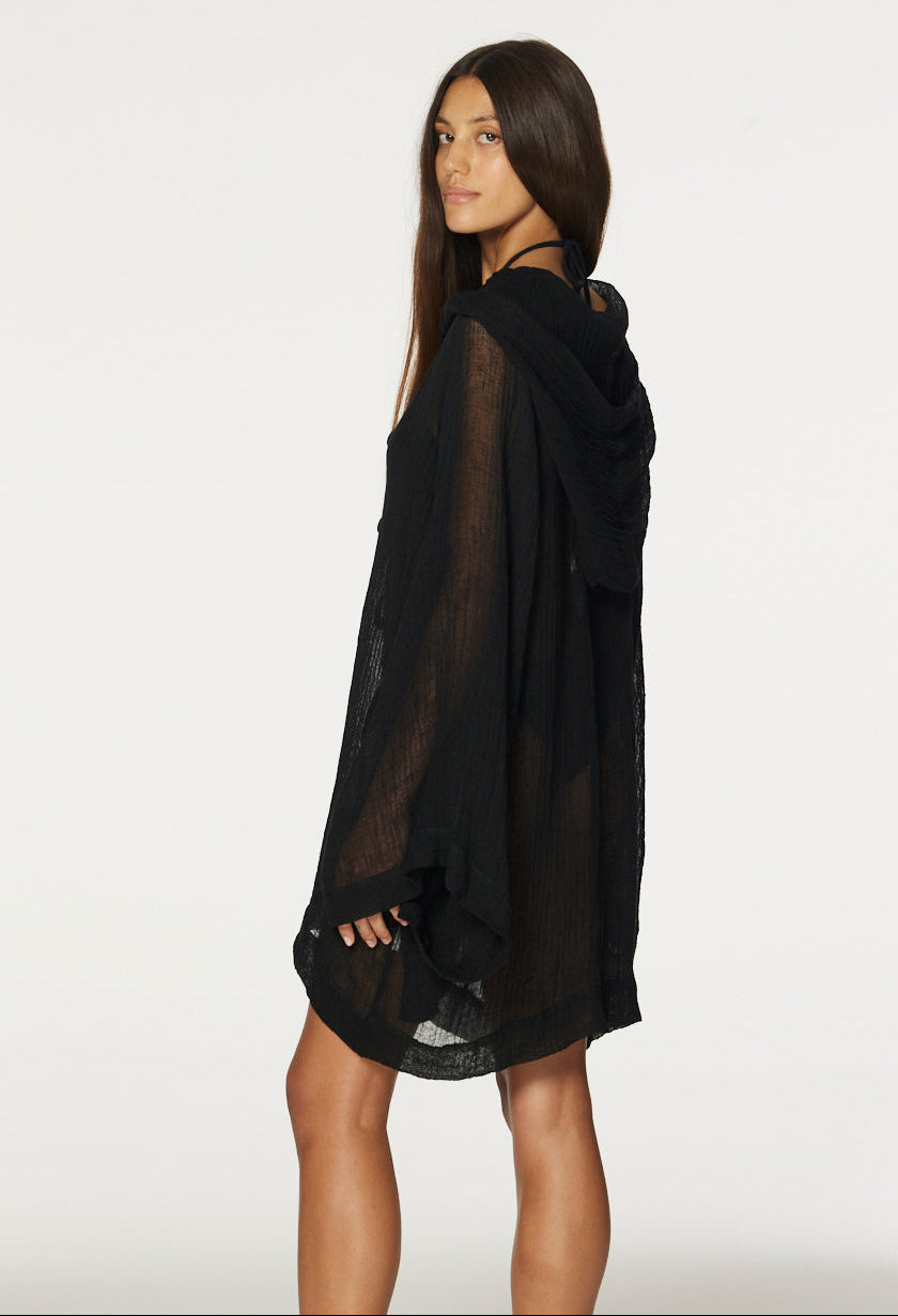 THE BEACH CAPE MINI in BLACK SORRENTO GAUZE*