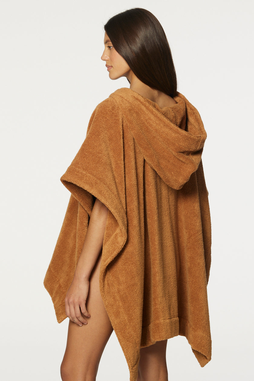 THE BEACH PONCHO in CARAMEL TERRY CLOTH