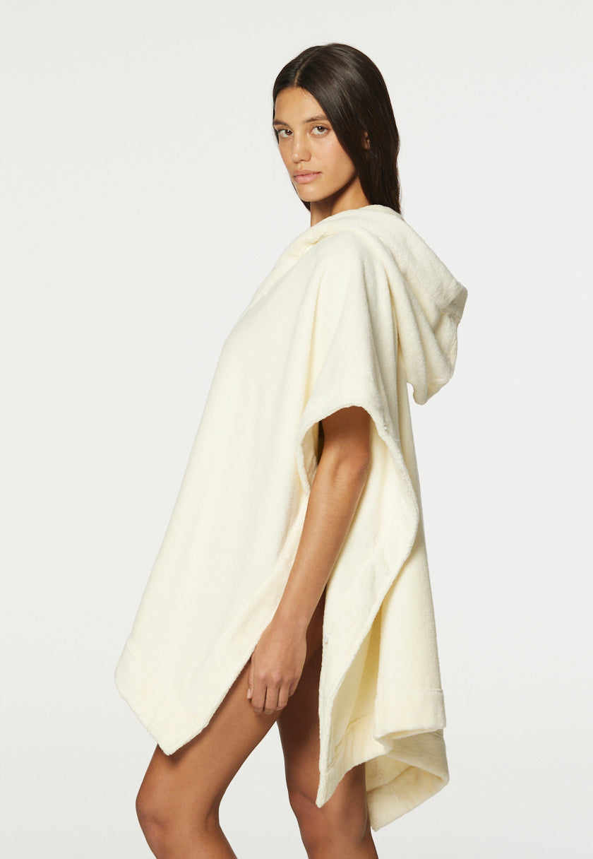 THE BEACH PONCHO in CREAM TERRY CLOTH
