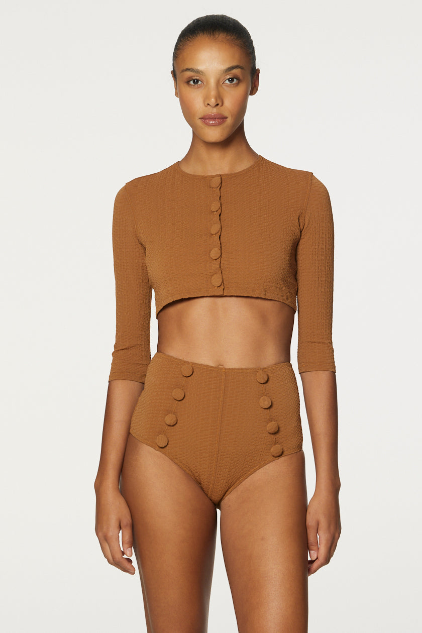 THE CARDIGAN in CARAMEL SEERSUCKER