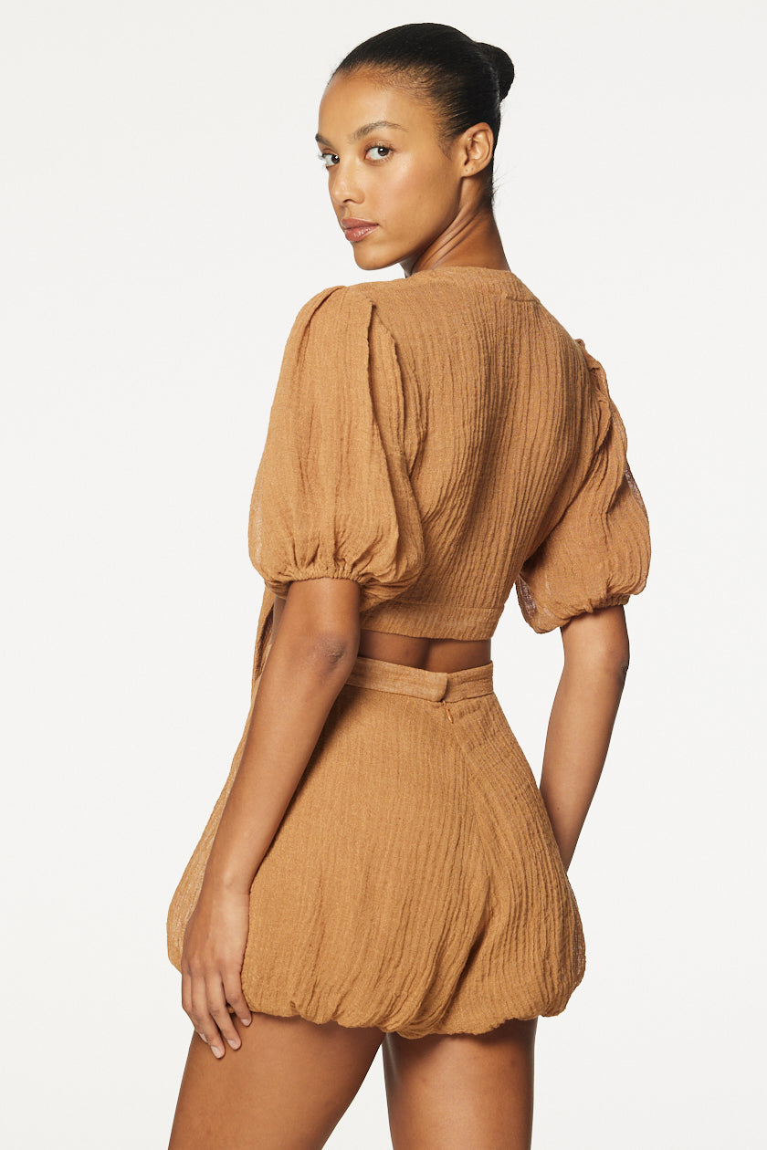 THE POUF TIE BLOUSE in CARAMEL SORRENTO GAUZE