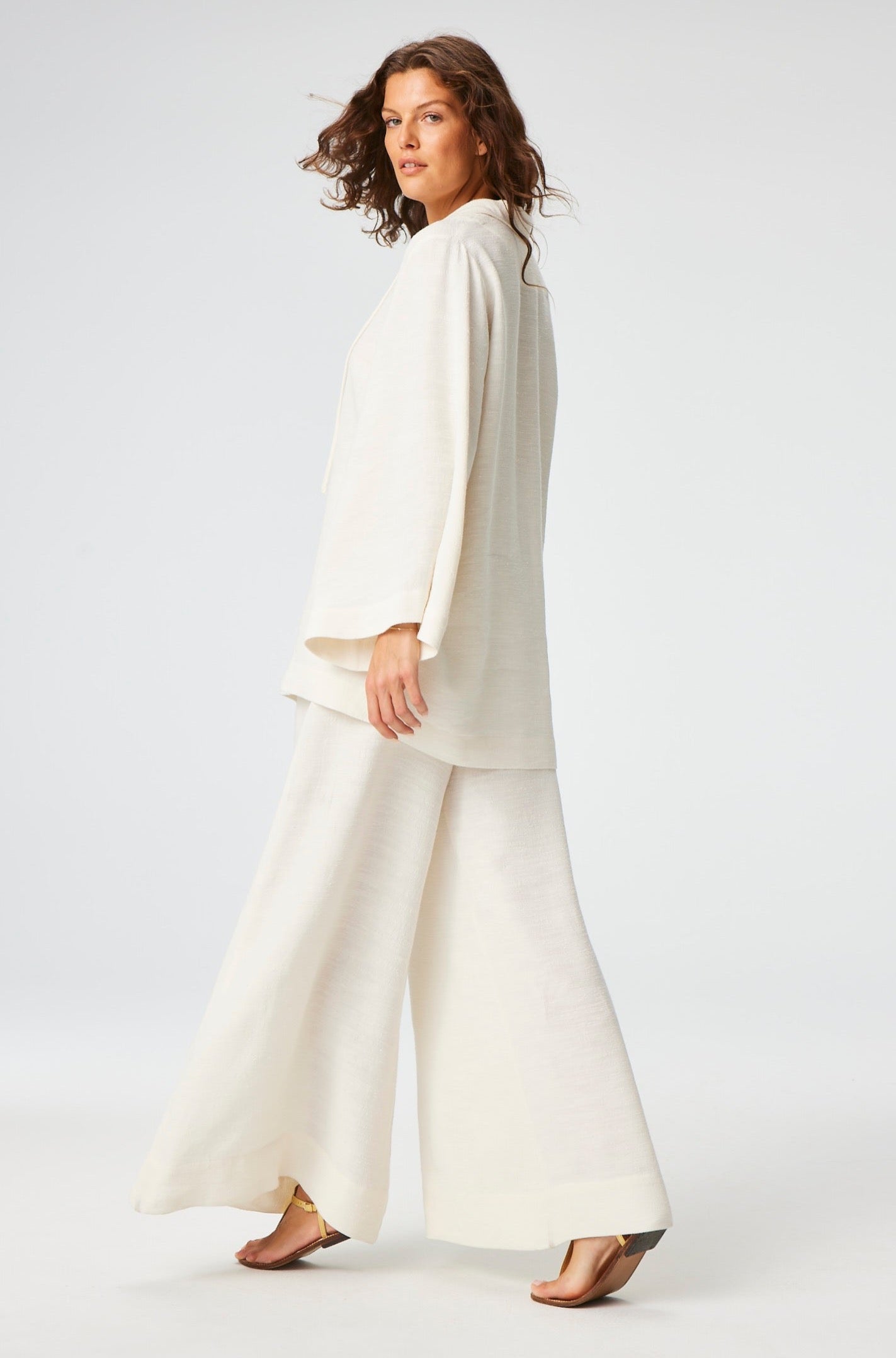 THE TUNIC in WHITE SHANTUNG