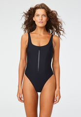 Suzie kondi マリマッスルティー Mali Muscle T ブラック THE JASMINE MAILLOT in BLACK NEOPRENE – Lisa Marie Fernandez
