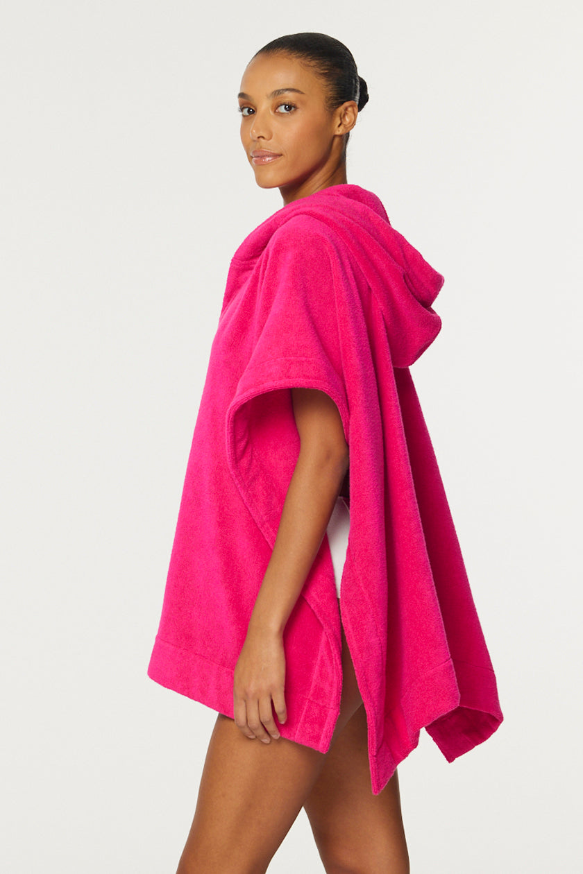THE BEACH PONCHO in FUCHSIA TERRY CLOTH