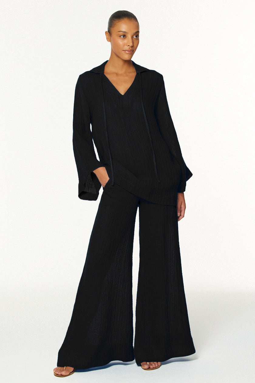 THE LOW-WAIST WIDE LEG PANT in BLACK ORGANIC GAUZE