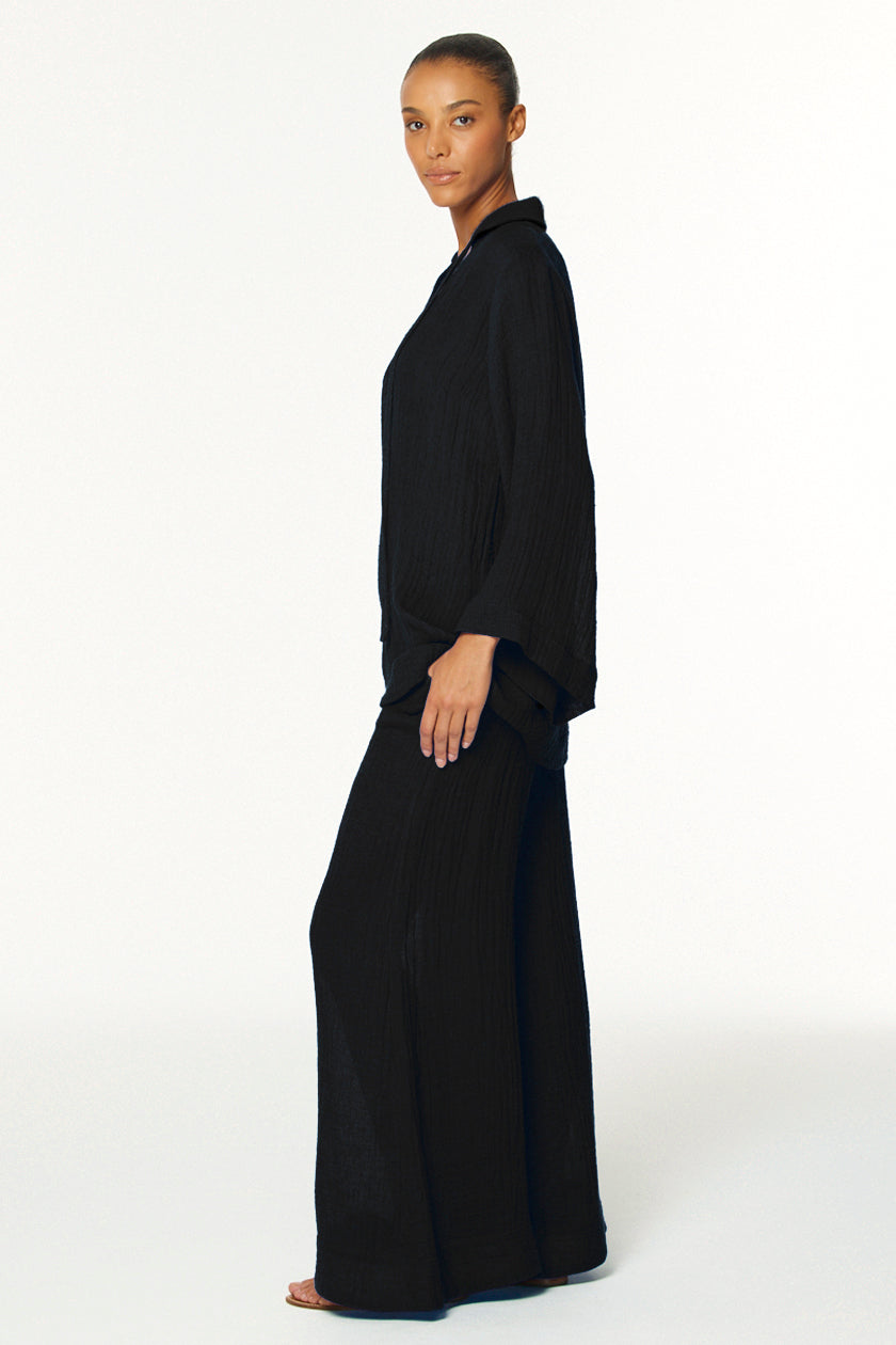 THE LOW-WAIST WIDE LEG PANT in BLACK ORGANIC GAUZE