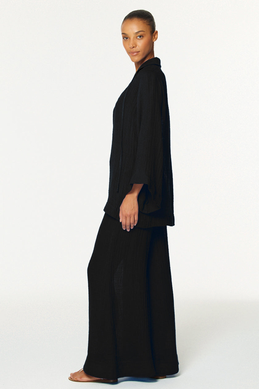 THE LOW-WAIST WIDE LEG PANT in BLACK ORGANIC GAUZE