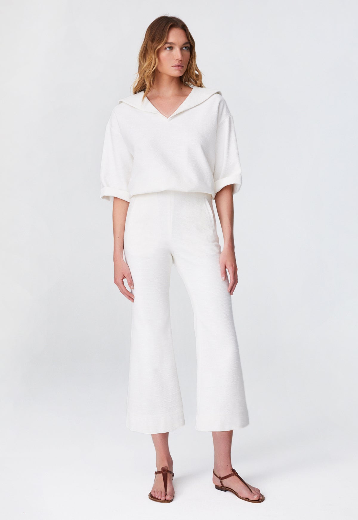 THE FLARE TROUSER in WHITE TEXTURED COTTON