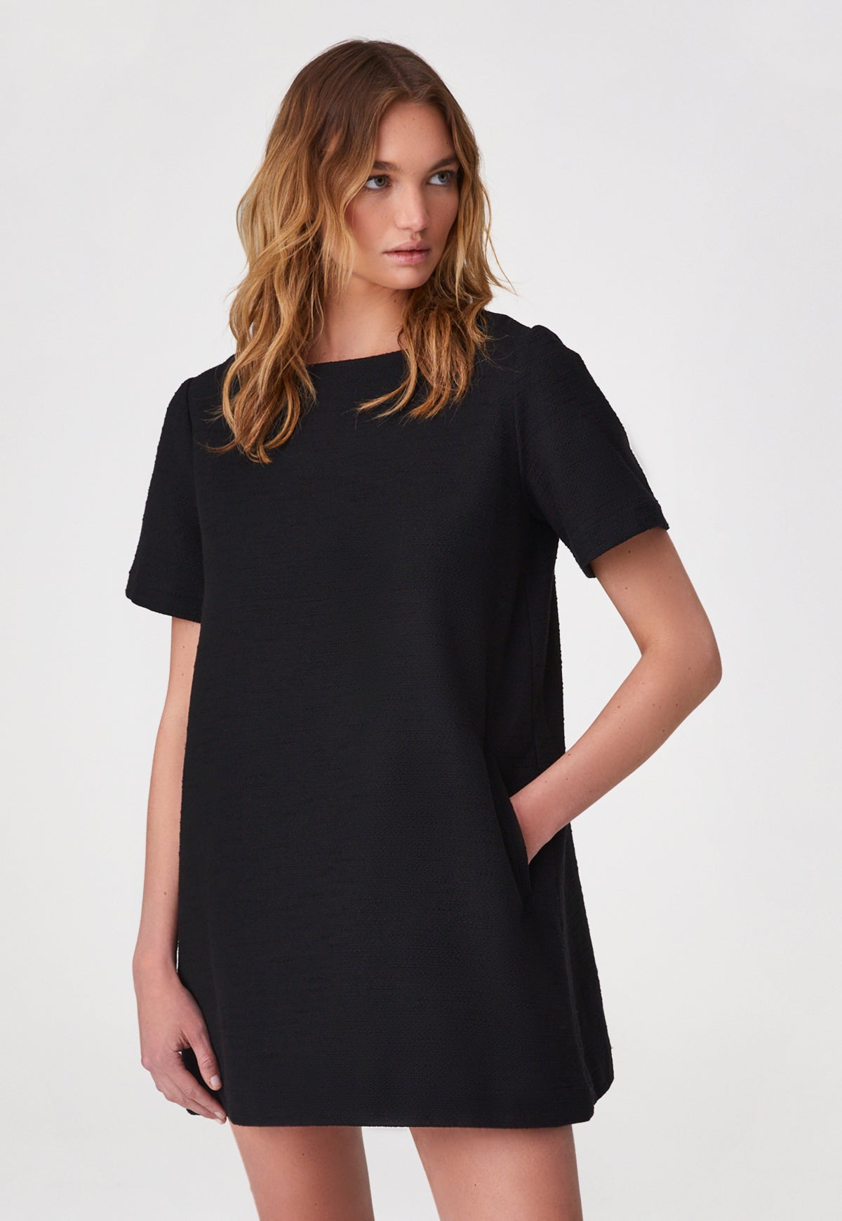 Lisa Marie Fernandez Short Sleeve Tweed Shift Dress in Black at Nordstrom, Size 1 Lisa Marie Fernandez Short Sleeve Tweed Shift Dress in Black at Nordstrom, Size 1
