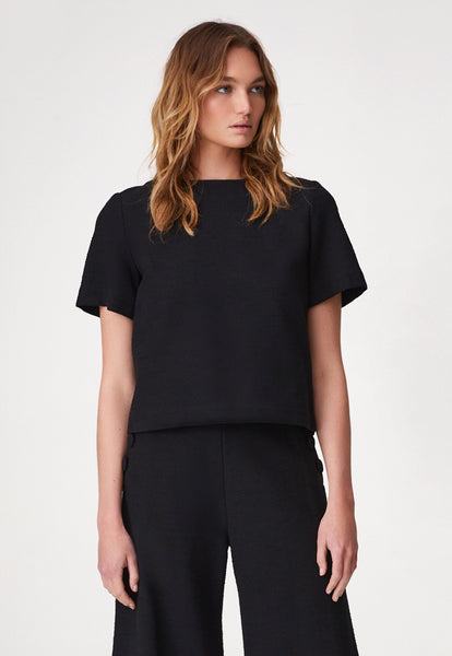 THE T-SHIRT in BLACK TEXTURED COTTON
