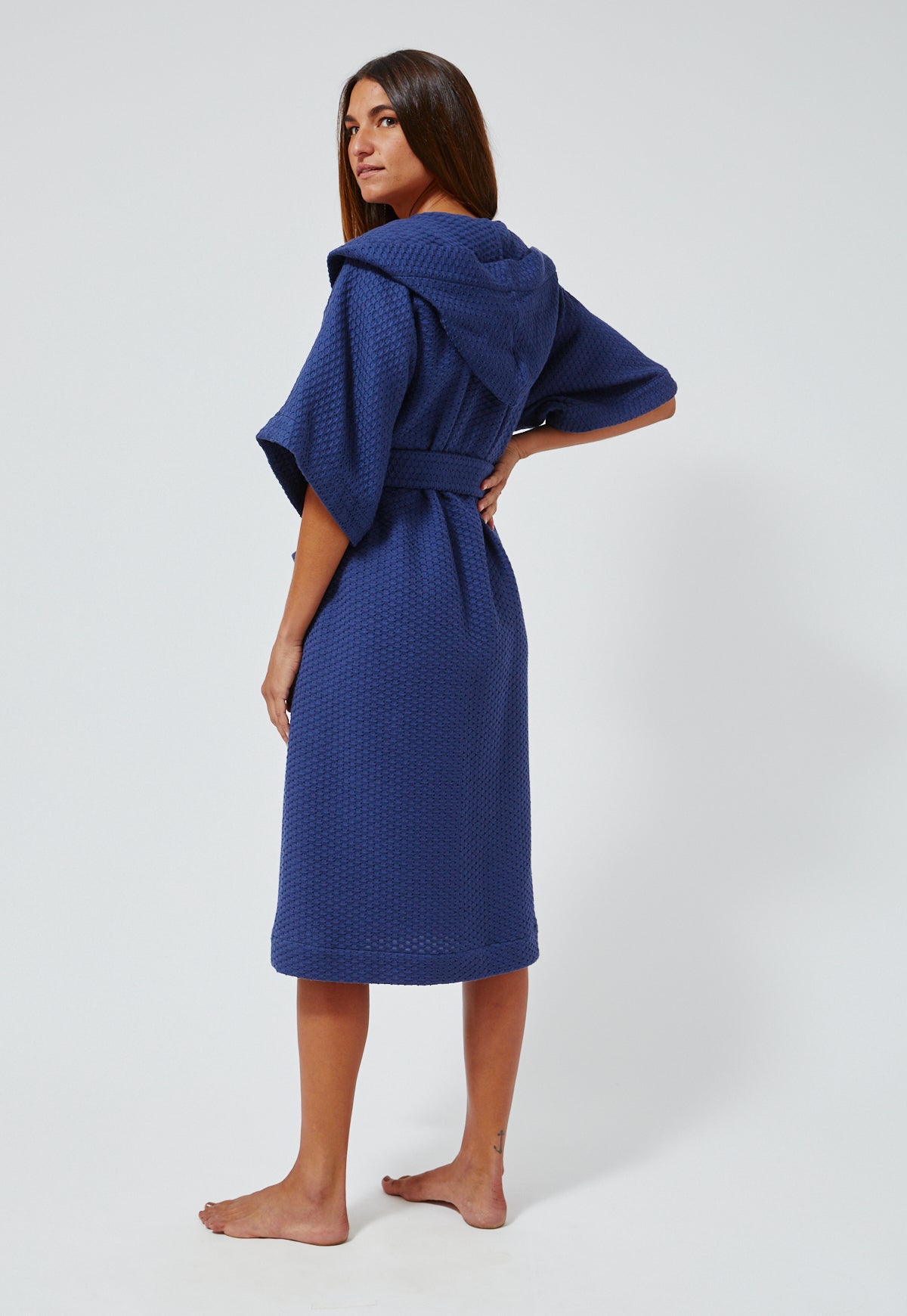 HOODED NAVY BLUE HONEYCOMB PIQUE DRESSING GOWN